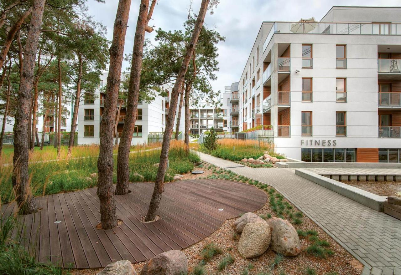 Nadmorski Dwor Modern Lägenhet Gdańsk Exteriör bild