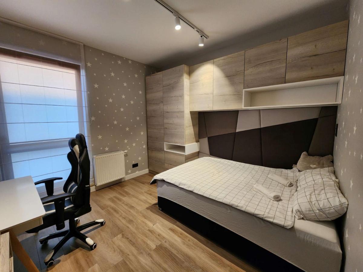 Nadmorski Dwor Modern Lägenhet Gdańsk Exteriör bild